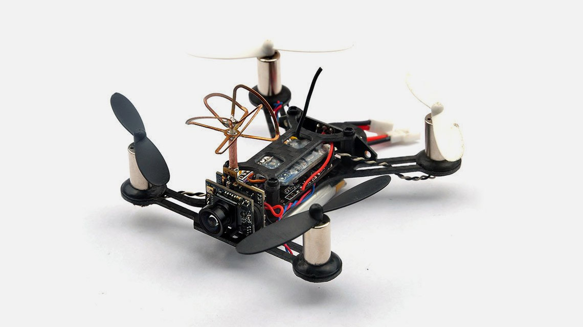 QX95 - Niewielka zabawka, ale z jakimi możliwościami!