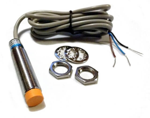 czujnik indukcyjny sensor cylinder
