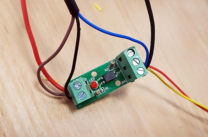 optoizolator Cr10s