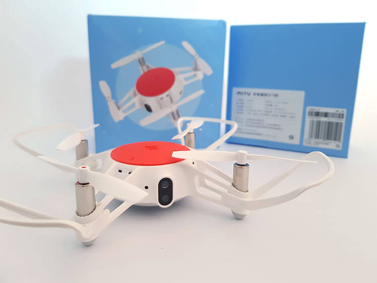 Xiaomi Mitu Drone. FPV i walki dronów w twoim mieszkaniu.
