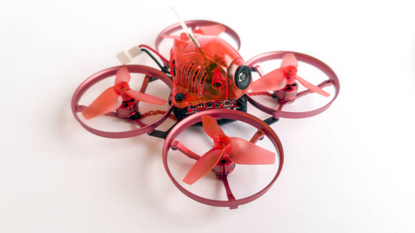 Dziś król jest tylko jeden, a zwie się Snapper 7. Nareszcie tiny whoop z prawdziwego zdarzenia.