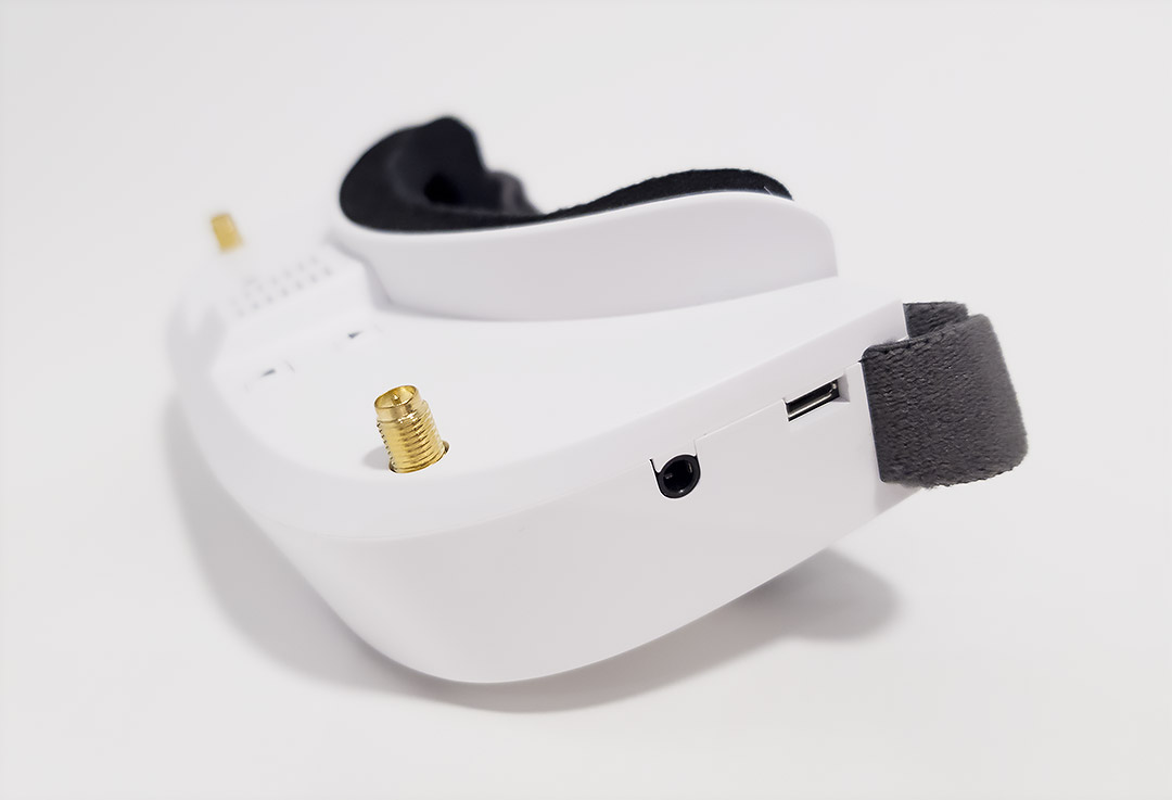 eachine ev100