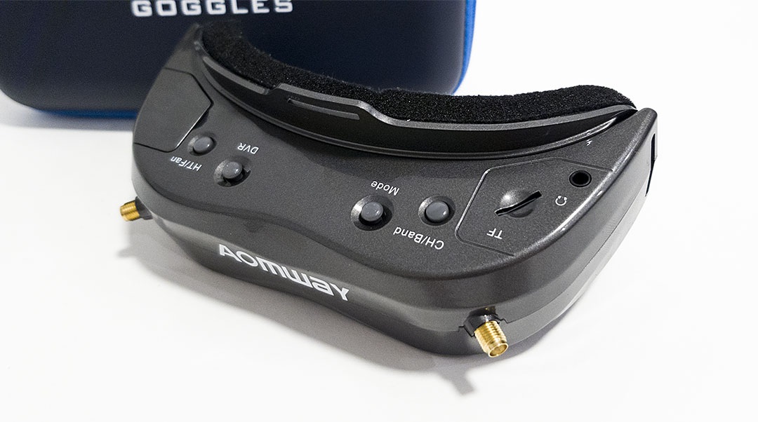 Aomway commander V2 vs V1