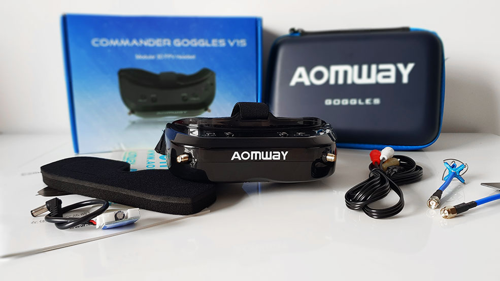 Aomway Commander V1S. Niewiele się zmieniło, ale wciąż uważam, że to świetne gogle na początek.
