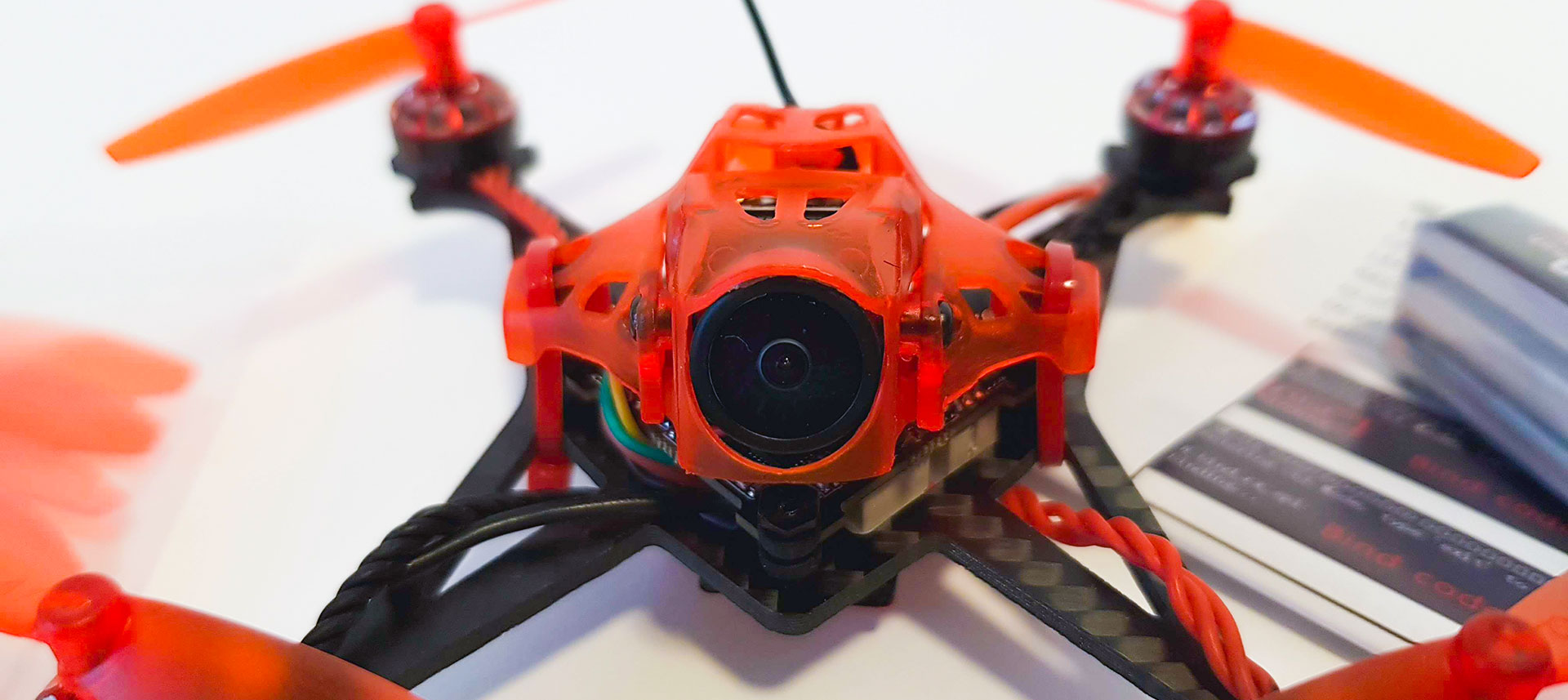 Eachine Red Devil. Po cinewhoopach czas na erę "wykałaczek".