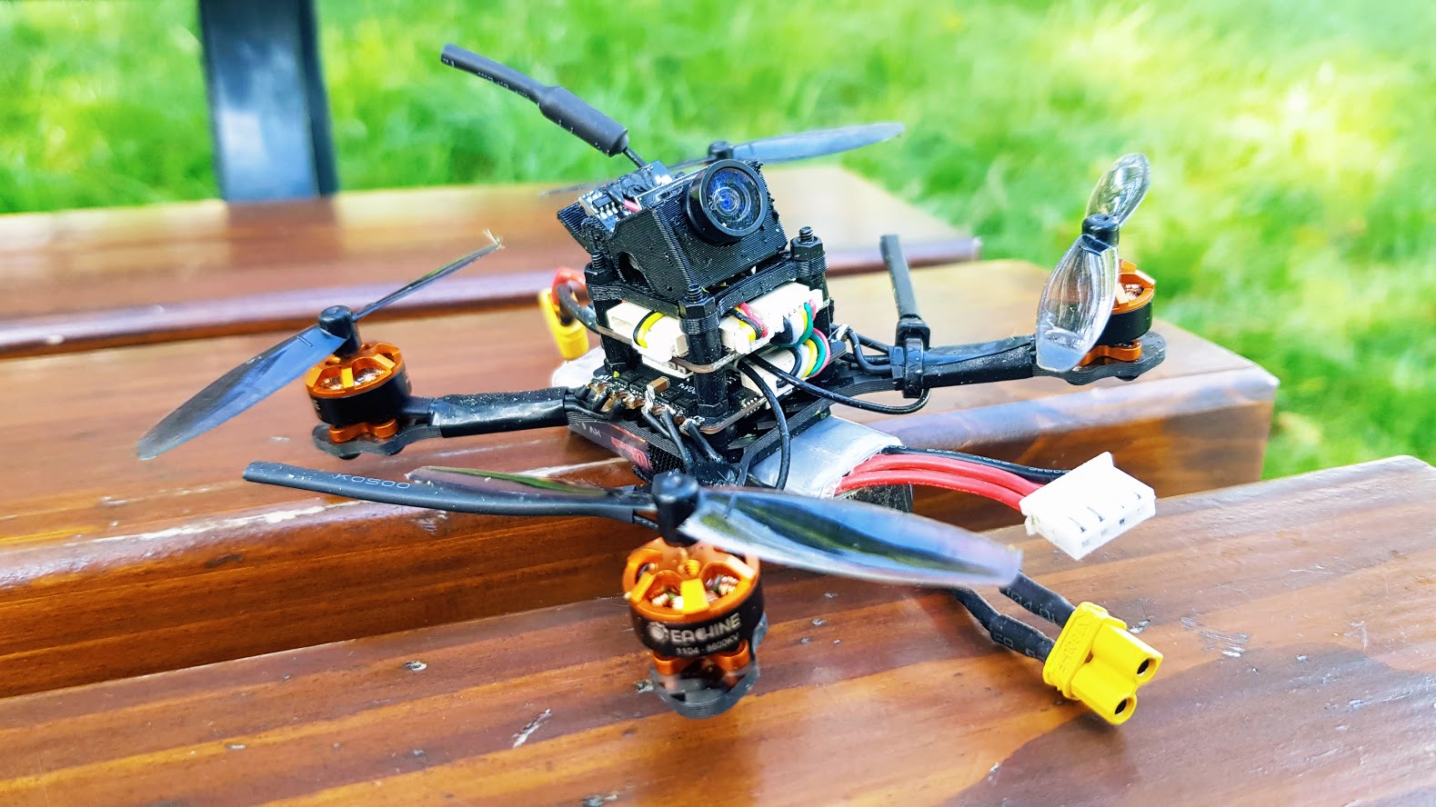 Eachine Tyro69. Bardzo tania opcja, aby wreszcie spróbować FPV