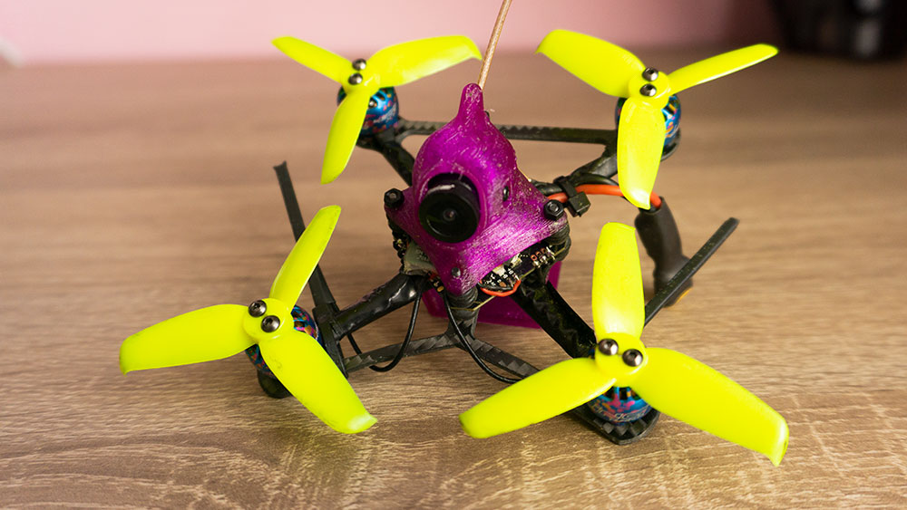 Zbudowałem Twigleta i testuję iFlight Xing Nano X1105 4500KV.